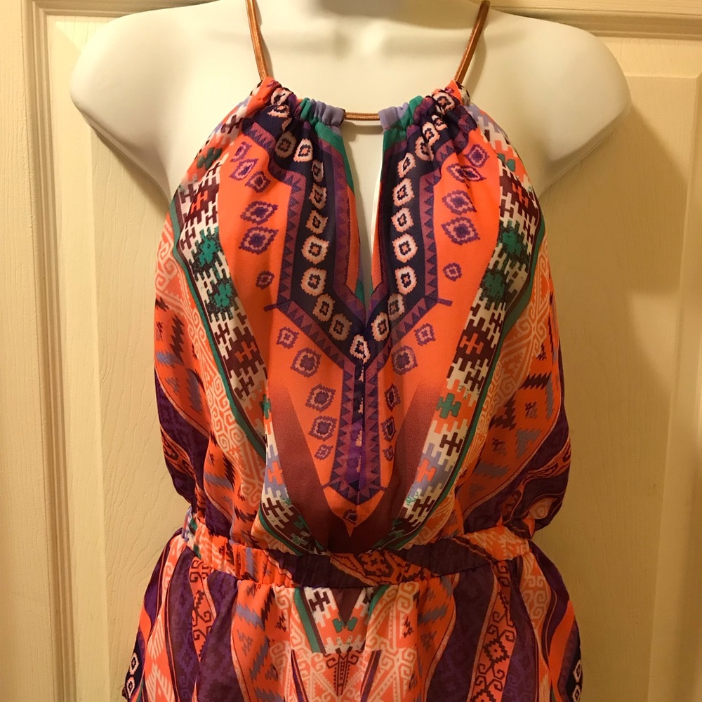 Beautiful 2b Bebe Peplum Top